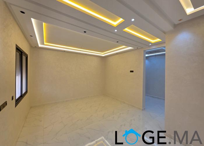 Duplex villa a vendre de 325 m2 ,1er étage avec la cave et jardin a el jadida.