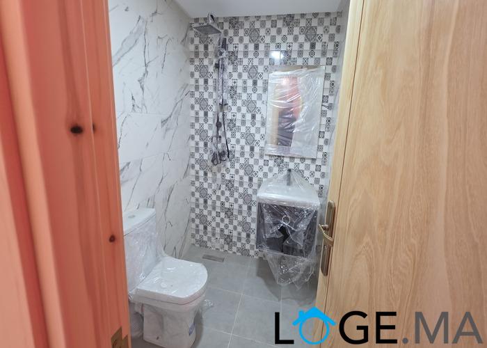 Duplex villa a vendre de 325 m2 ,1er étage avec la cave et jardin a el jadida.