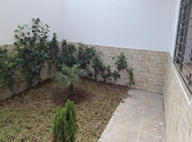 Duplex à vendre de 300 m2 à al bousstane el jadida.