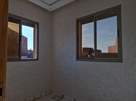 Appartement de 70 m2 de deux façades dans R+2 a Dar Ghalef près la Mer el jadida .