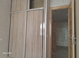 Appartement de deux façades, de 86 m2 près central laitières jadida .