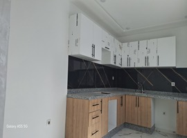Appartement a vendre dans R+5 de 90 m2 au 5eme étage avec ascenseur près Akdital el jadida .