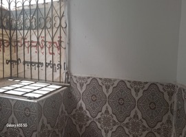 Appartement a vendre dans R+4 deb56 m2 au 1er étage près city industrielle el jadida.