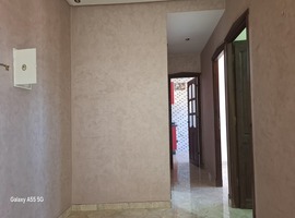 Appartement a louer au 4eme étage dans R+4 à hay essalam près service des mines el jadida .