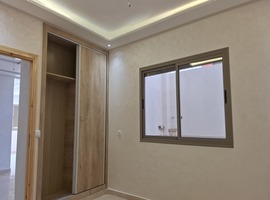 Appartement RDC de 100 m2 à hay essalm près central laitières el jadida .