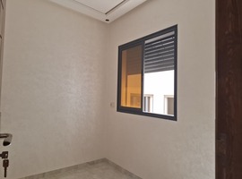 Belle appartement a vendre  au 2eme étage escalier privatif à sidi moussa el jadida