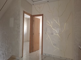 Niveau de villa a vendre de 134 m2 a al bousstane el jadida ,endroit calme et sécurisée.