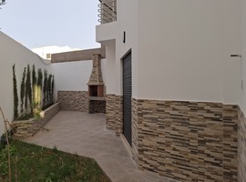 Duplex villa a vendre de 3 façades près marjan el jadida 