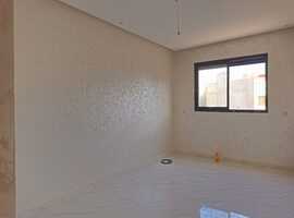 Appartement a vendre dans R+2 ,de 153 m2 près albousstane a el jadida.