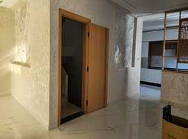Appartement a vendre dans R +2 escalier privatif, de 147 m2 a el jadida.