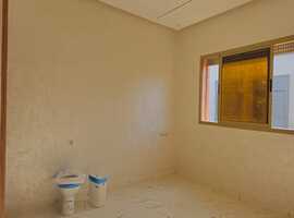 Appartement a vendre dans R +2 escalier privatif, de 147 m2 a el jadida.