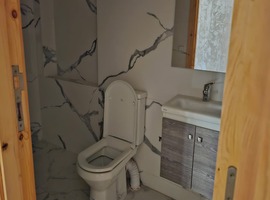 Appartement a vendre dans R+2 escalier privatif a el jadida.