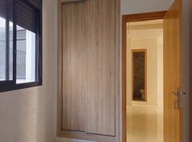 Appartement a vendre au 2eme étage escalier privatif, de 95m2 a malk chikh el jadida