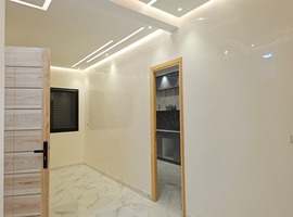 Appartement a vendre dans R+3 ,de 110 m2 avec ascenseur, a el jadida. 