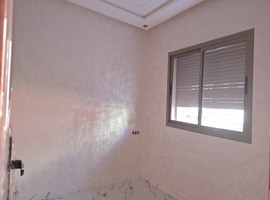 شقة سفلية للبيع قرب مرجان الجديدة .