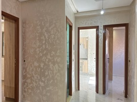 Appartement a vendre au 1er étage dans R+2 escalier privatif a el jadida.