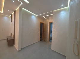 Appartement a vendre de deux façades escalier privatif au 2eme étage a el jadida.