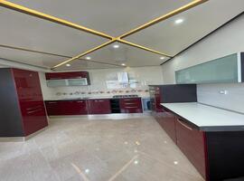 Villa complet a vendre a el jadida dans un endroit calme et sécurisée. 