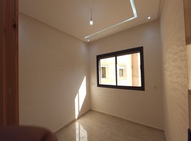 Appartement a vendre  dans R+2 ,de 76 m2 deux appartements par étage a el jadida.