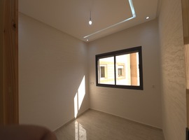 Appartement a vendre  dans R+2 ,de 76 m2 deux appartements par étage a el jadida.