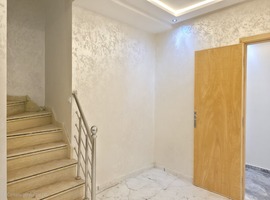 Duplex a vendre dans R+4 avec ascenseur a el jadida 