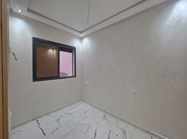 دوبلكس للبيع في عمارة من 4 طوابق بمساحة 110 و 140 متر مربع بأثمنة مناسبة قابلة للدعم   