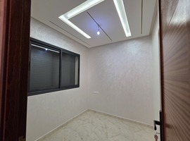 شقق للبيع بمنزل ذو طابقين و دروج مستقلين بمدينة الجديدة ملك الشيخ. 