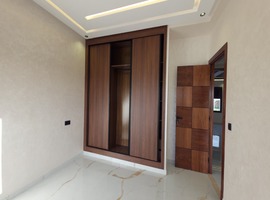 Niveau de villa a vendre près al bousstane el jadida . 