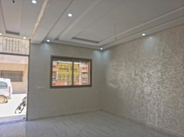 Appartement a vendre RDC dans R+2 a al bousstane el jadida.