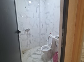 Appartement a vendre de 82 m2 étage courant près al bousstane el jadida.