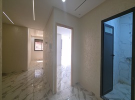 Appartement a vendre de 82 m2 étage courant près al bousstane el jadida.