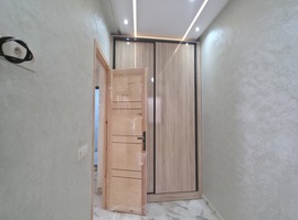 Appartement a vendre de 82 m2 étage courant près al bousstane el jadida.