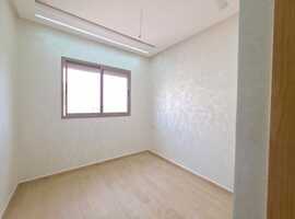 Appartement a vendre de 111m2 escalier privatif de deux façades a el jadida