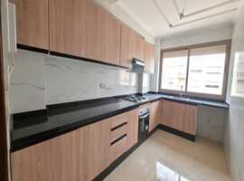 شقق للبيع في أرقى أحياء مدينة  الجديدة بمساحة 93 متر .  