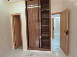 Appartement a vendre de 113 m2 dans R+3 avec ascenseur pres ibrahim Al khalil el jadida .