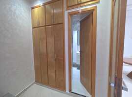 Appartement a vendre dans une immeuble en 4ème étage de deux façades a el jadida.