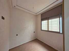 Appartement RDC a vendre de 91 m2 près al bousstane el jadida.