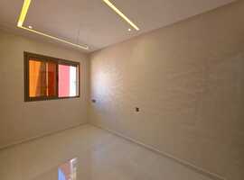 Duplex a vendre de 127 m2 séparé dans un immeuble a el jadida 