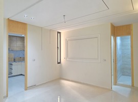 Appartement a vendre dans R+2 ,de 113 m2 escalier privatif a el jadida. 