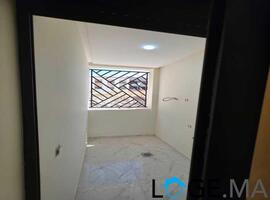 Appartement RDC a vendre de deux façades près albousstane el jadida. 