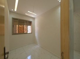 Appartement  a vendre RDC bien ensoleillé a al bousstane el jadida.
